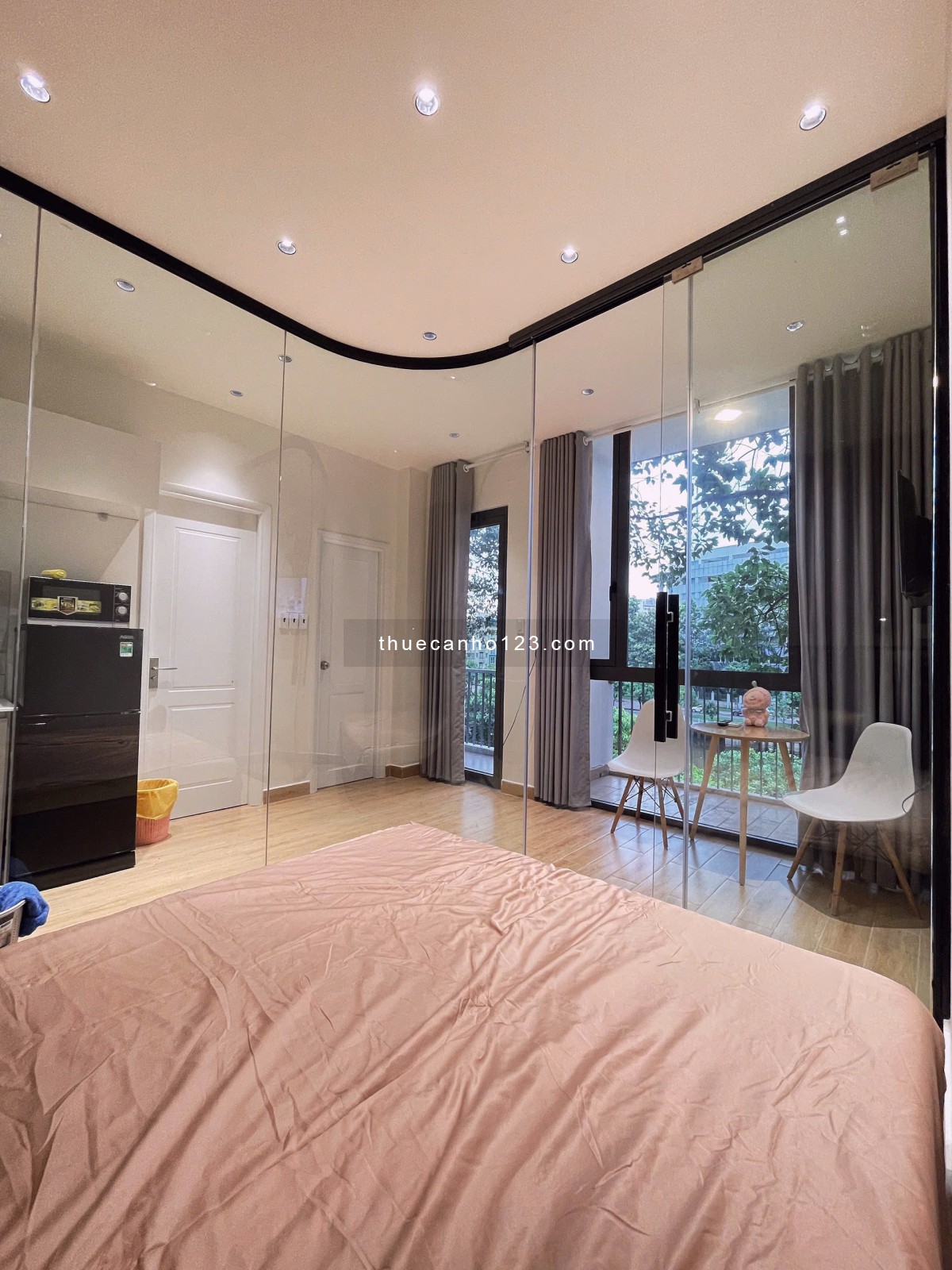 Cho thuê căn hộ Bình Thạnh, 1PN full nội thất, 30m², thang máy, ban công, giặt riêng, ngay cầu Thị N