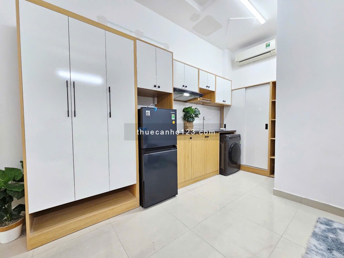 Cho thuê căn hộ Bình Thạnh, Studio full nội thất, 30m², ngay chợ Bà Chiểu, có giặt riêng
