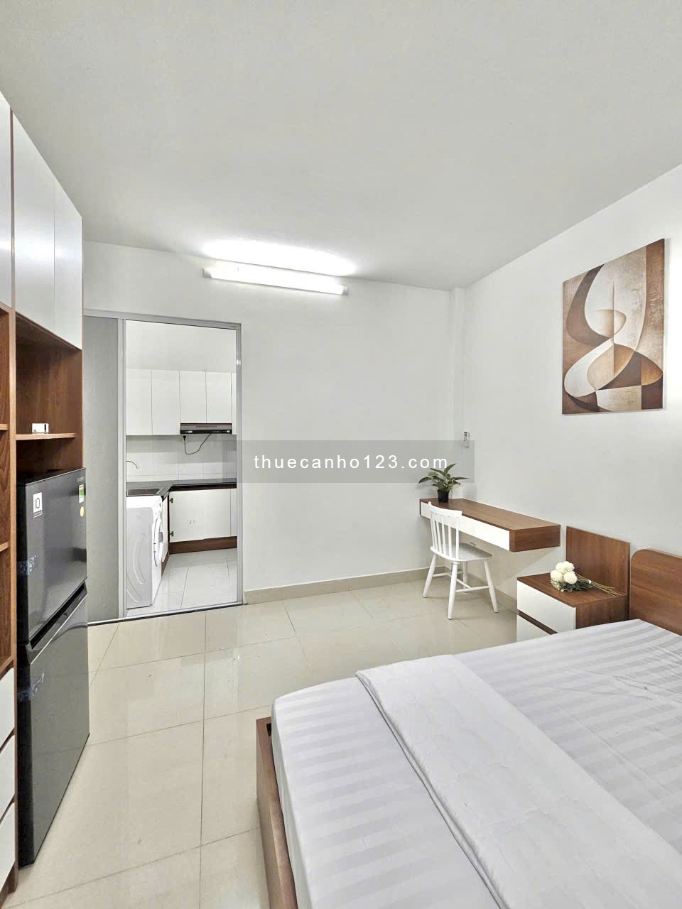 Cho thuê căn hộ Studio tách bếp gần đường 3/2, hẻm xe hơi - full nội thất mới 100% - Quận 10