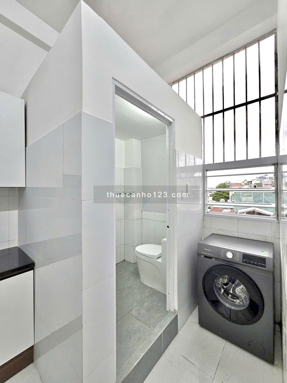 Cho thuê căn hộ Studio tách bếp gần đường 3/2, hẻm xe hơi - full nội thất mới 100% - Quận 10