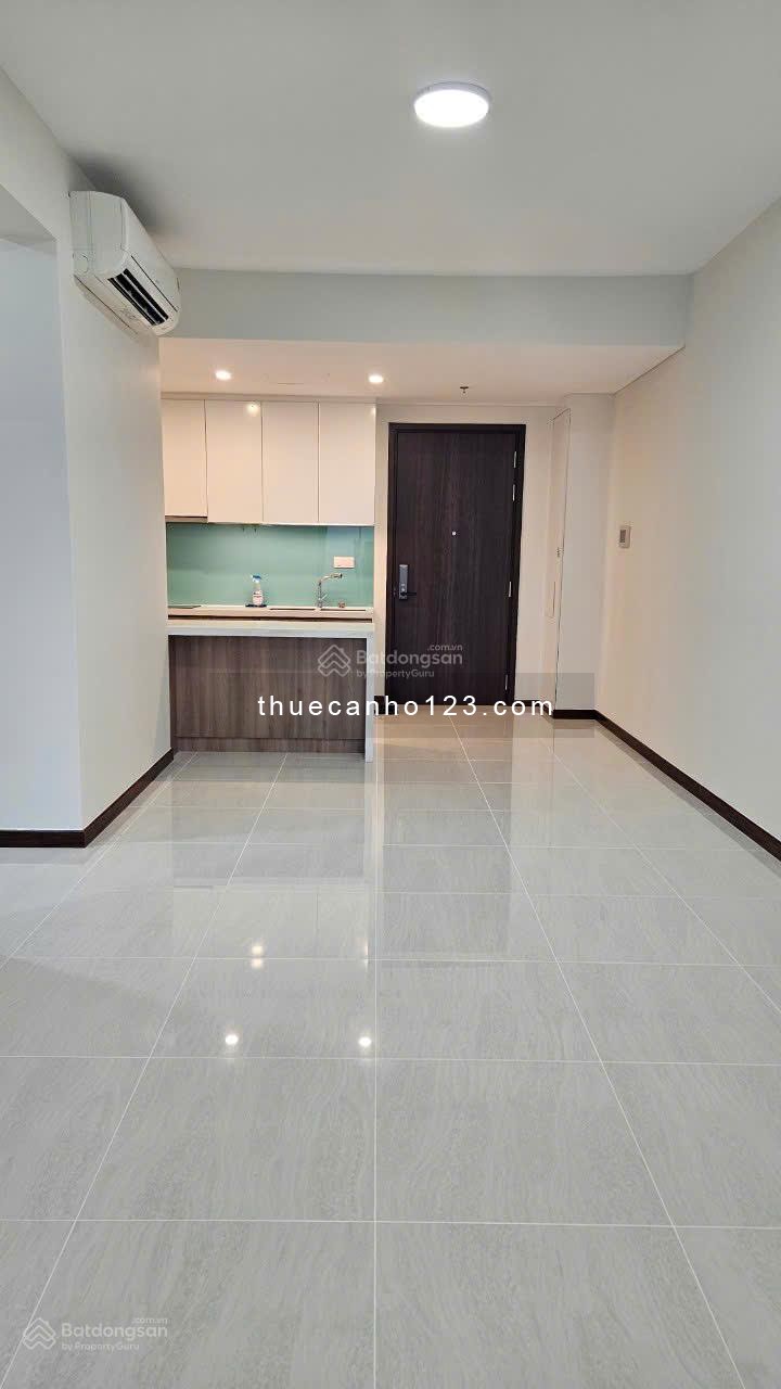 Cho thuê căn 2PN nội thất cơ bản One Verandah giá tốt