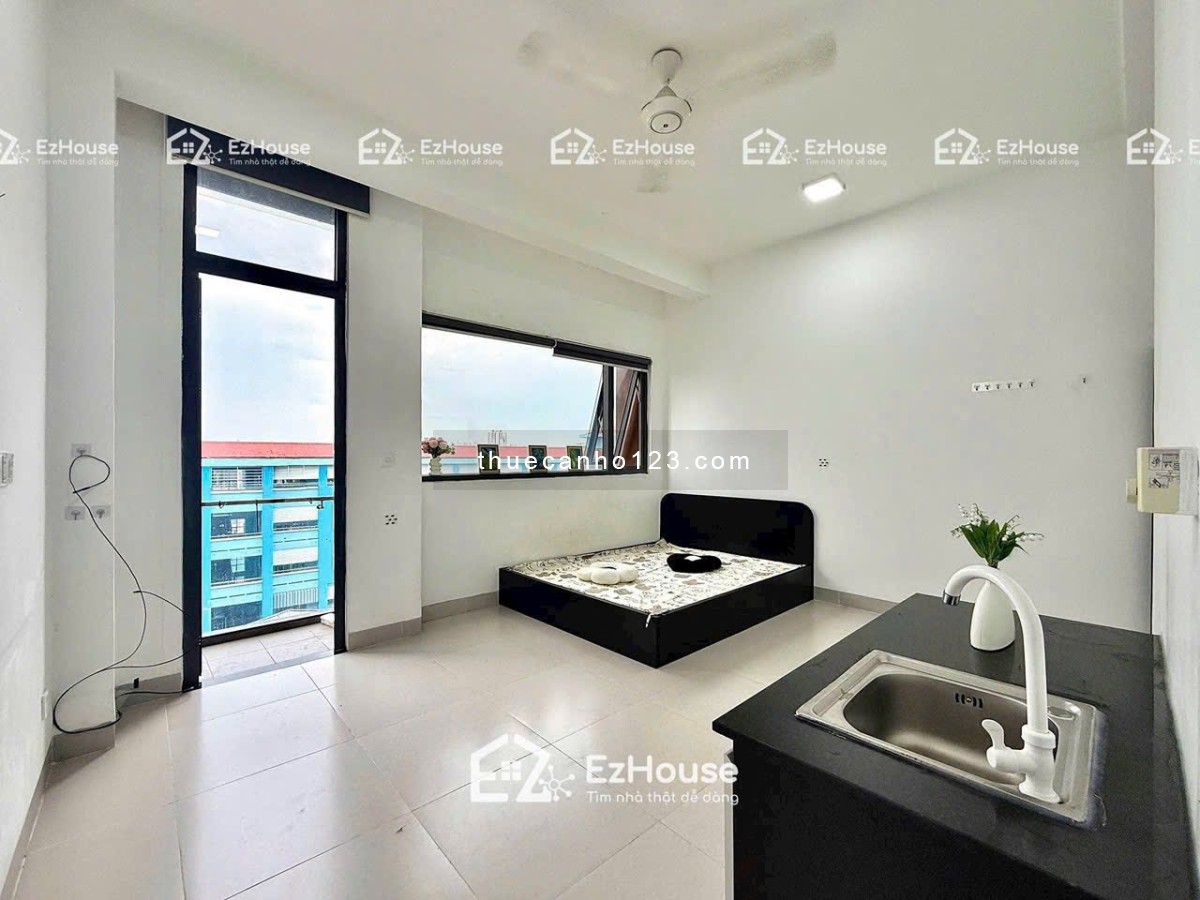 Căn hộ Ban công Full nội thất - Thang máy giá rẻ Gần Aeon Mall Tân Phú