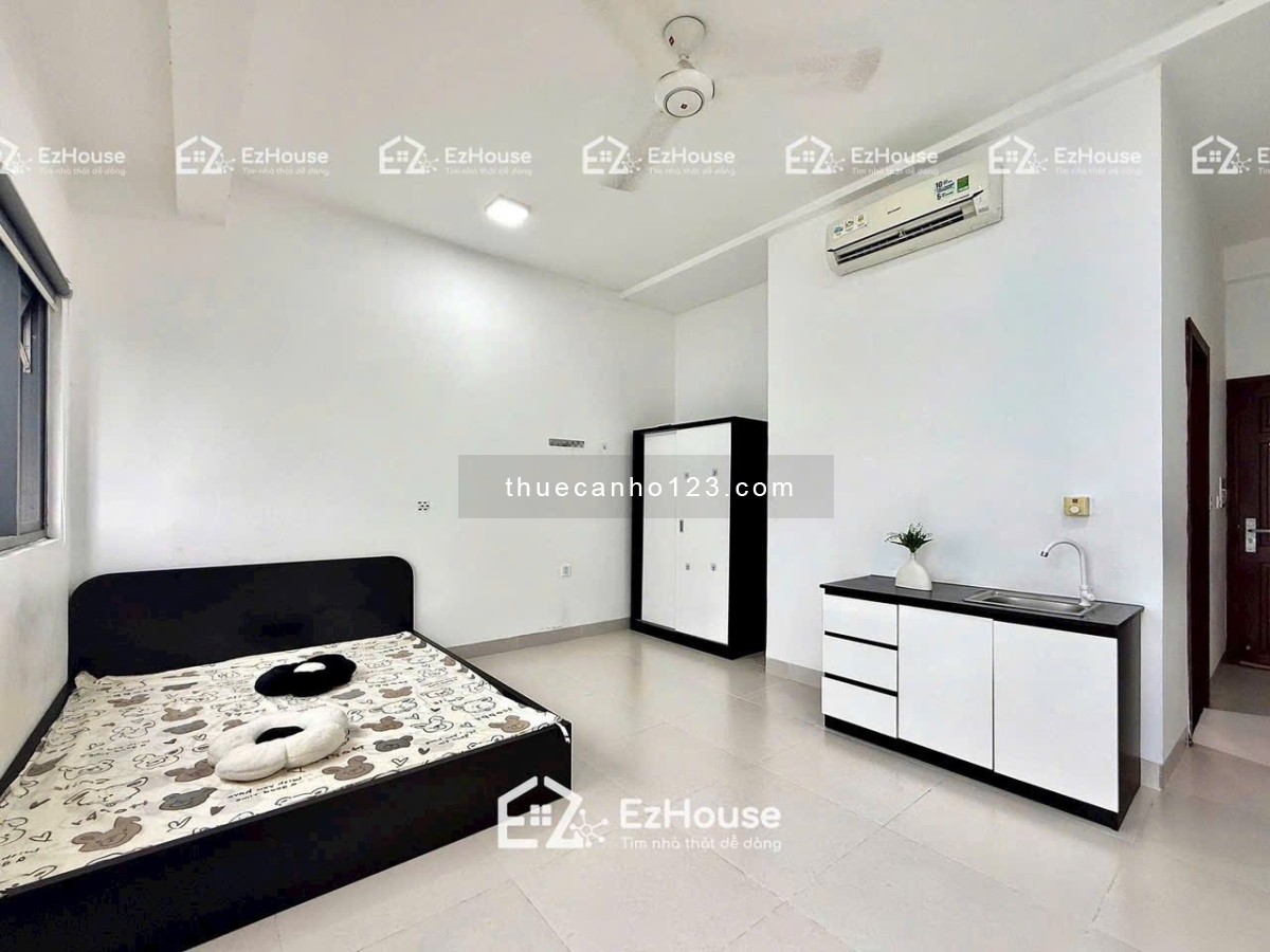 Căn hộ Ban công Full nội thất - Thang máy giá rẻ Gần Aeon Mall Tân Phú