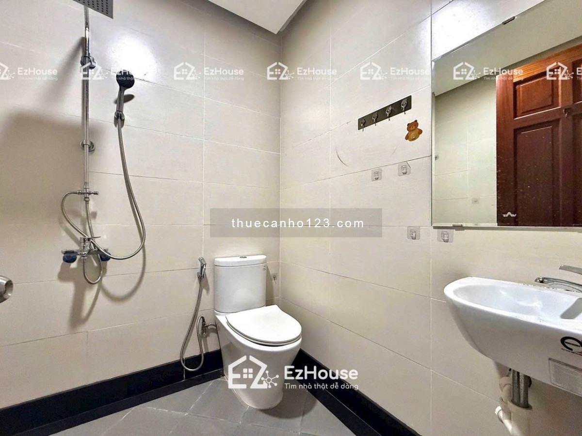 Căn hộ Ban công Full nội thất - Thang máy giá rẻ Gần Aeon Mall Tân Phú