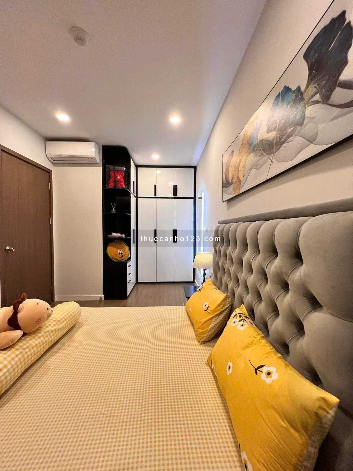 Chung cư Satra, Phan Đăng Lưu, P7, PN: 145m2, 3PN, 2WC, Nội thất, 22tr/th