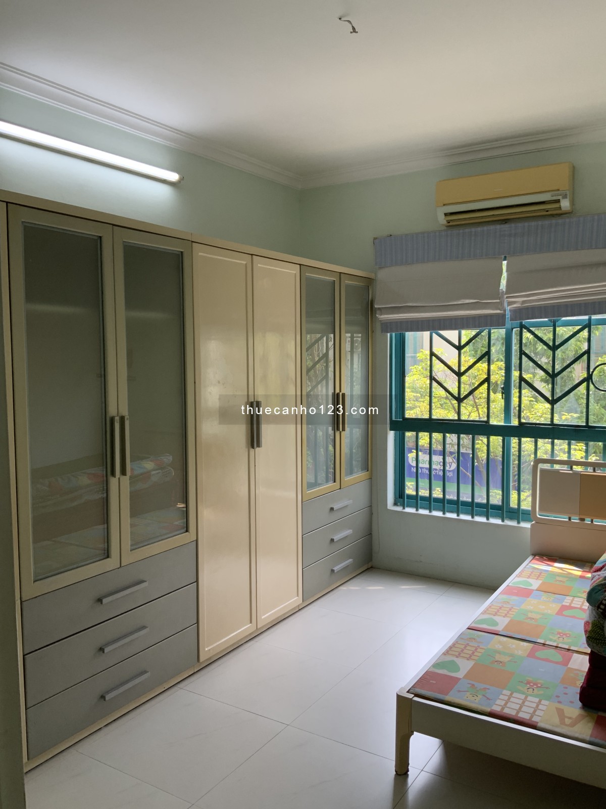 Cho thuê CHCC Mỹ đình Sông Đà CT4