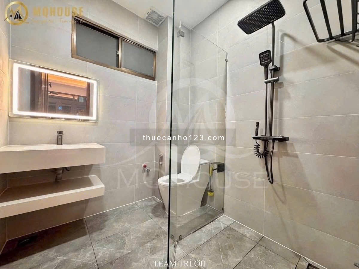 Cho thuê căn hộ full nội thất, ban công lớn thoáng mát Nguyễn Trãi quận 1 gần Bùi Viện, cầu Ông Lãnh