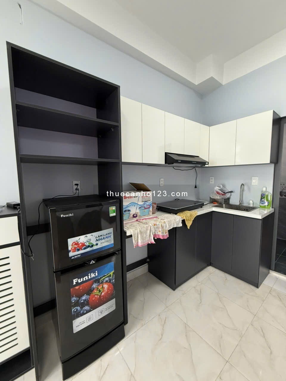 Căn hộ chung cư mini 2 phòng ngủ 1 phòng khách ở Tân Phước quận 10 có máy giặt riêng, nhà thang máy