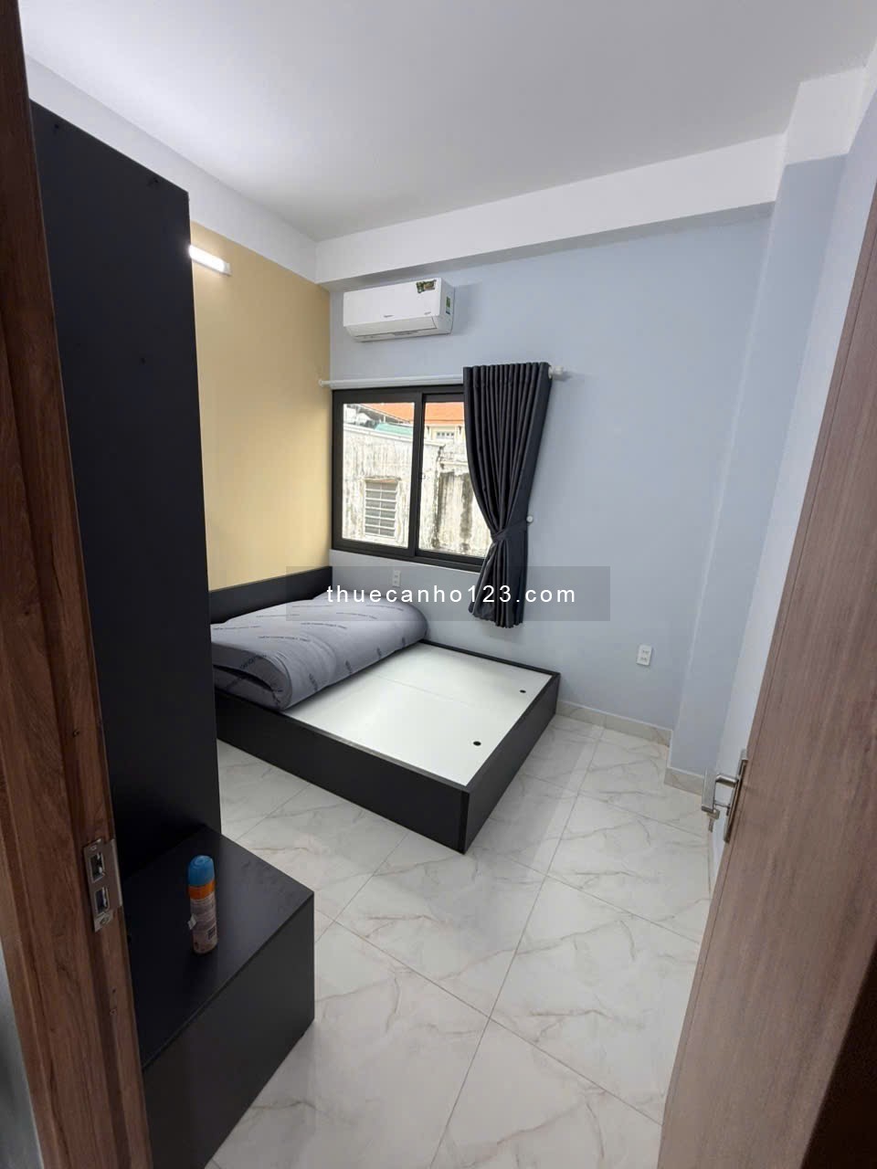 Căn hộ chung cư mini 2 phòng ngủ 1 phòng khách ở Tân Phước quận 10 có máy giặt riêng, nhà thang máy