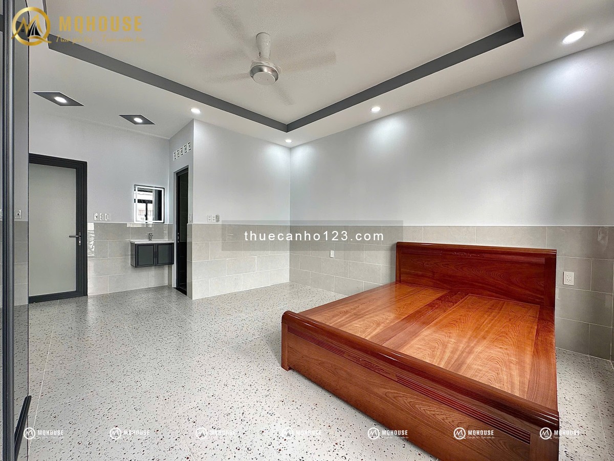 Cho thuê studio full nội thất có ban công cửa sổ full view ở Tân Phú