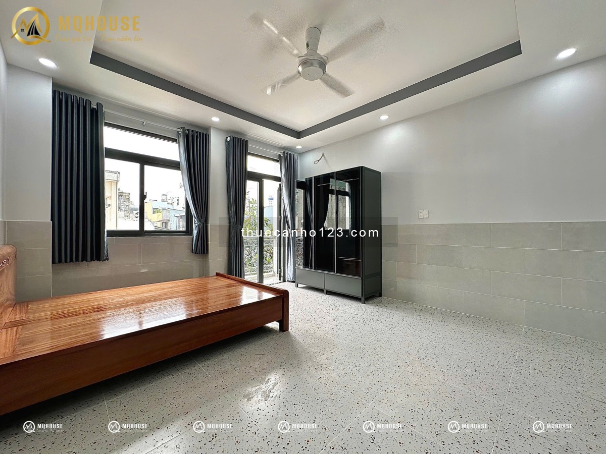 Cho thuê studio full nội thất có ban công cửa sổ full view ở Tân Phú