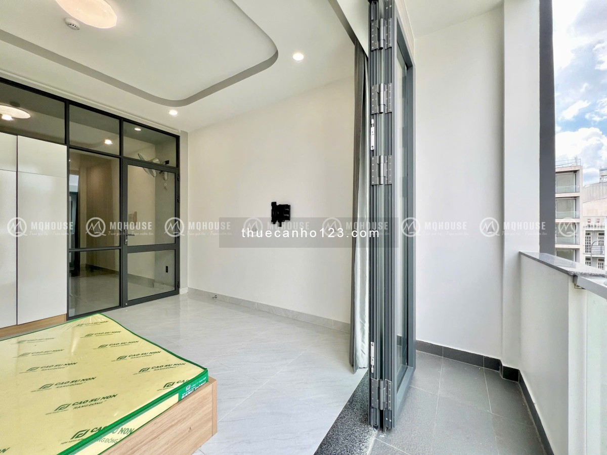 CHO THUÊ CĂN HỘ 1PN 1PK BAN CÔNG GẦN TÒA NHÀ SKY CENTER GIÁP PHÚ NHUẬN