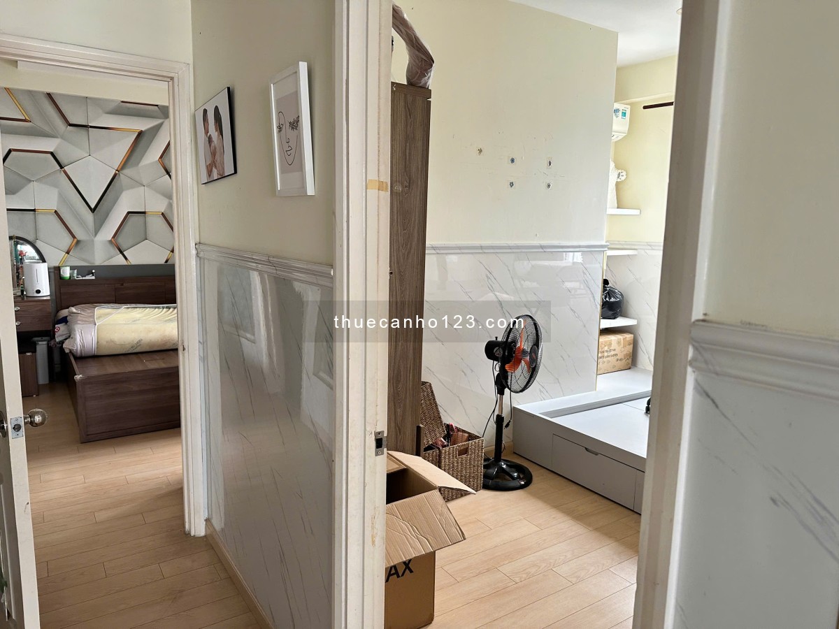 Cho thuê căn góc 3PN, view Quận 1, full nội thất