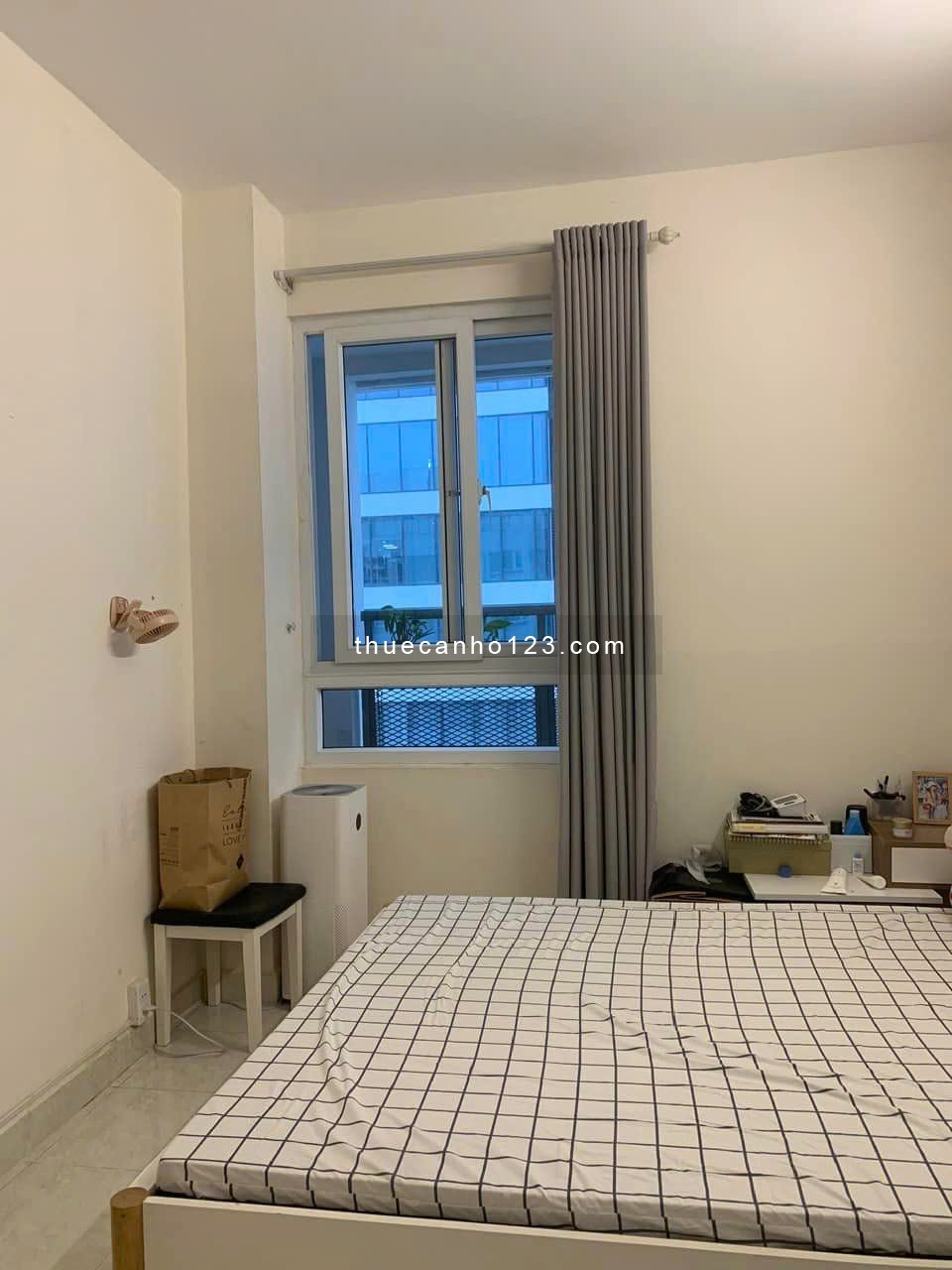 Chung cư Đặng văn Ngữ, Phú Nhuận: Căn góc 2p ngủ, nội thất, 12tr