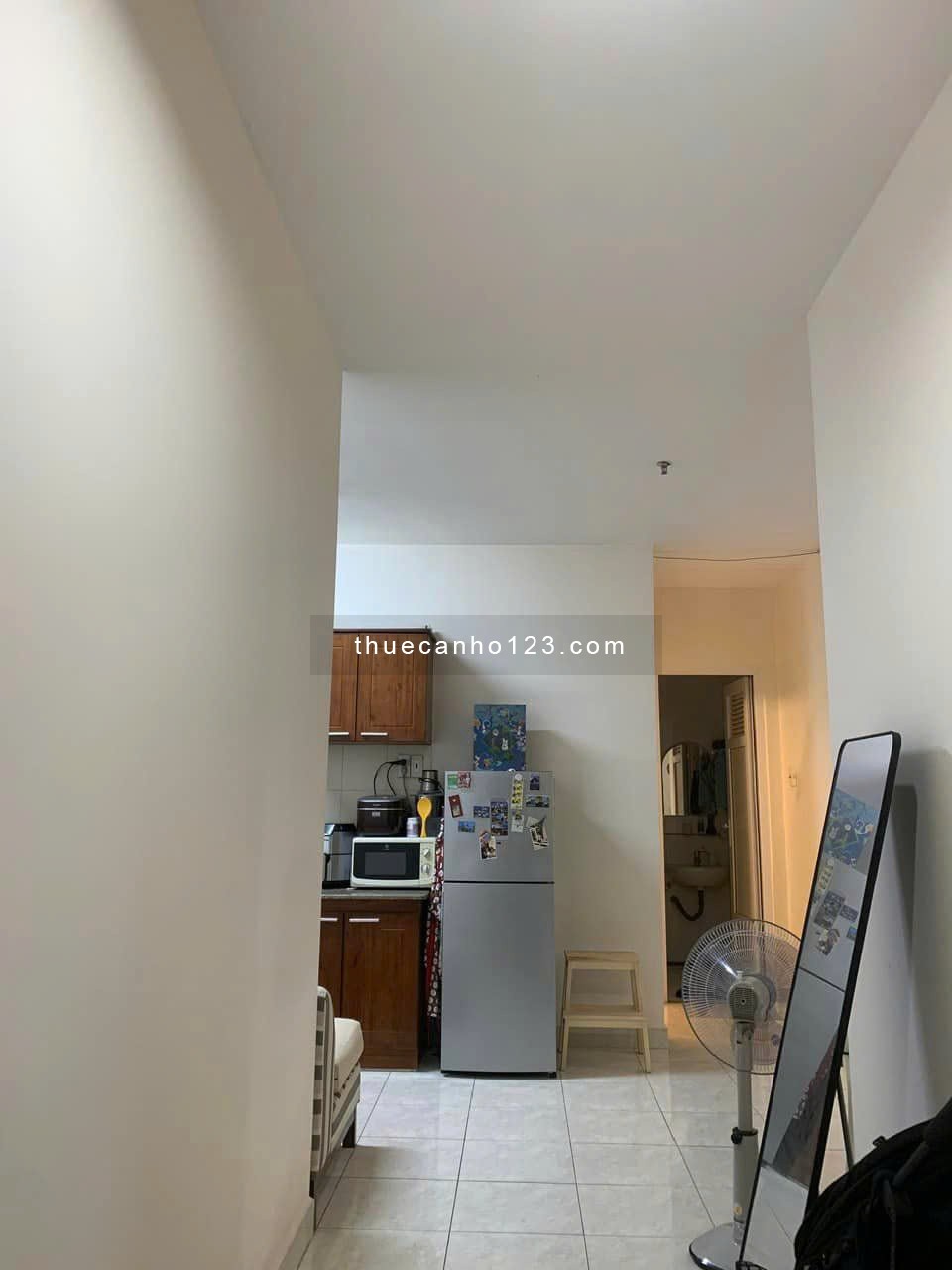 Chung cư Đặng văn Ngữ, Phú Nhuận: Căn góc 2p ngủ, nội thất, 12tr