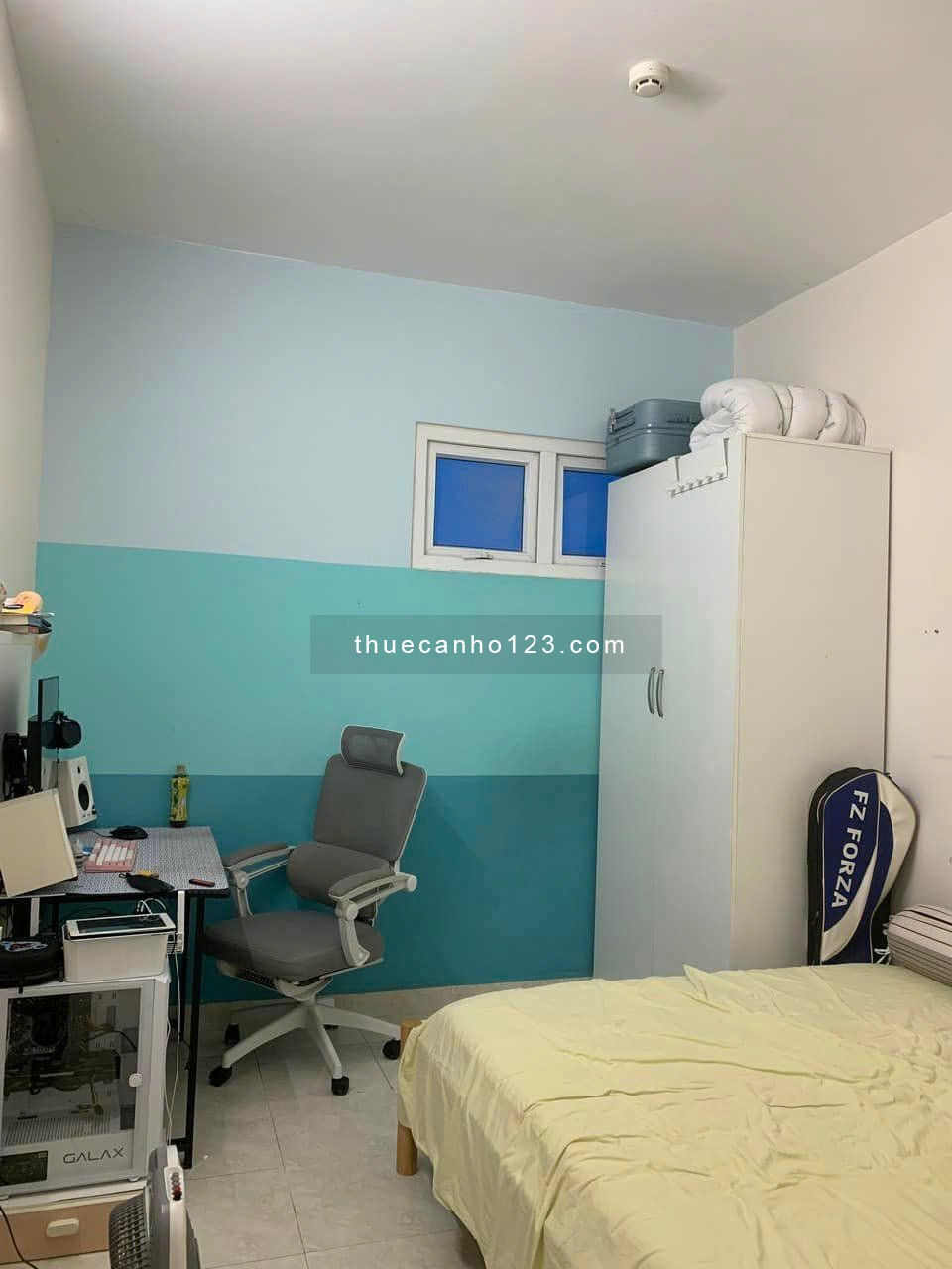 Chung cư Đặng văn Ngữ, Phú Nhuận: Căn góc 2p ngủ, nội thất, 12tr