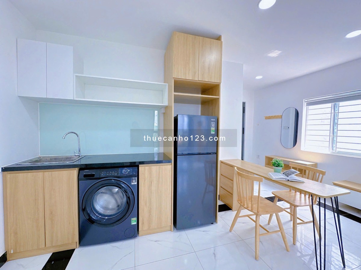 Cho thuê căn hộ 1pn có cửa sổ lớn đón nắng gần bến xe miền Đông