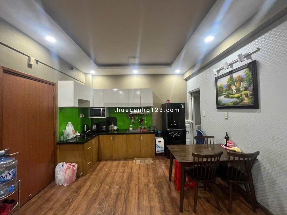 Chung cư Nguyễn Phúc Nguyên, Quận 3: 80m2, 2p ngủ, 2wc, full nt, 13tr/th