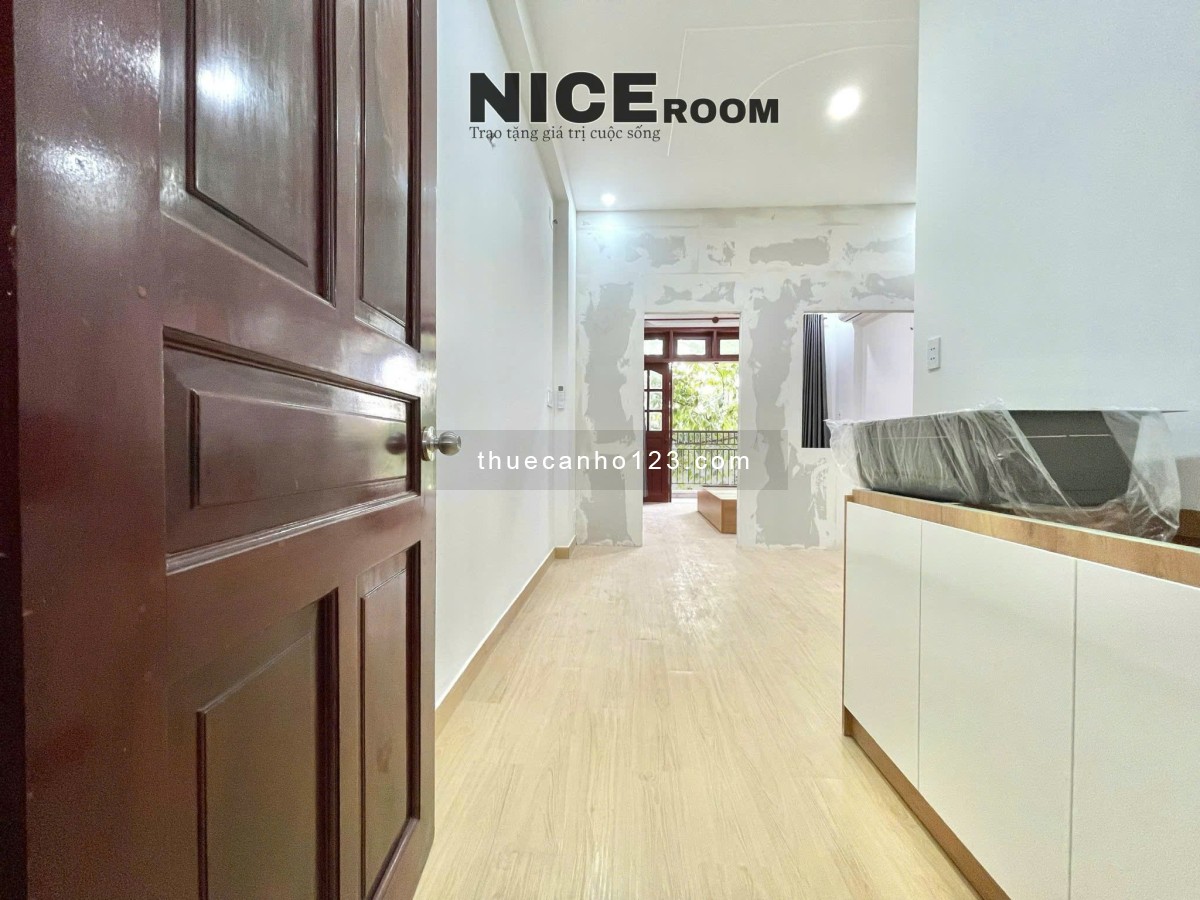 Căn hộ 1Pn Tách bếp Ban công thoáng tại Nguyễn Gia Trí, Bình Thạnh gần Ngã tư Hàng Xanh gần Q1, Q2