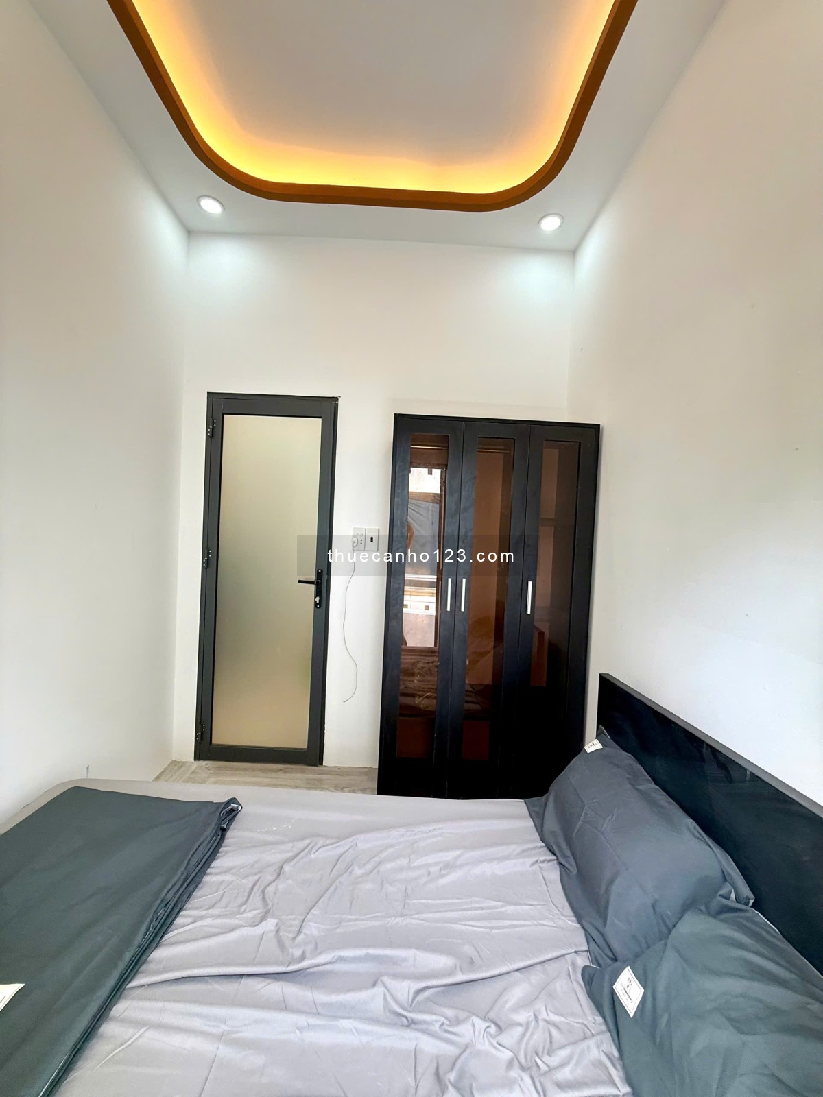 Cho Thuê Căn Hộ 2PN Ban Công Máy Giặt Riêng Mới Khai Trương Gần Đại Học Hoa Sen