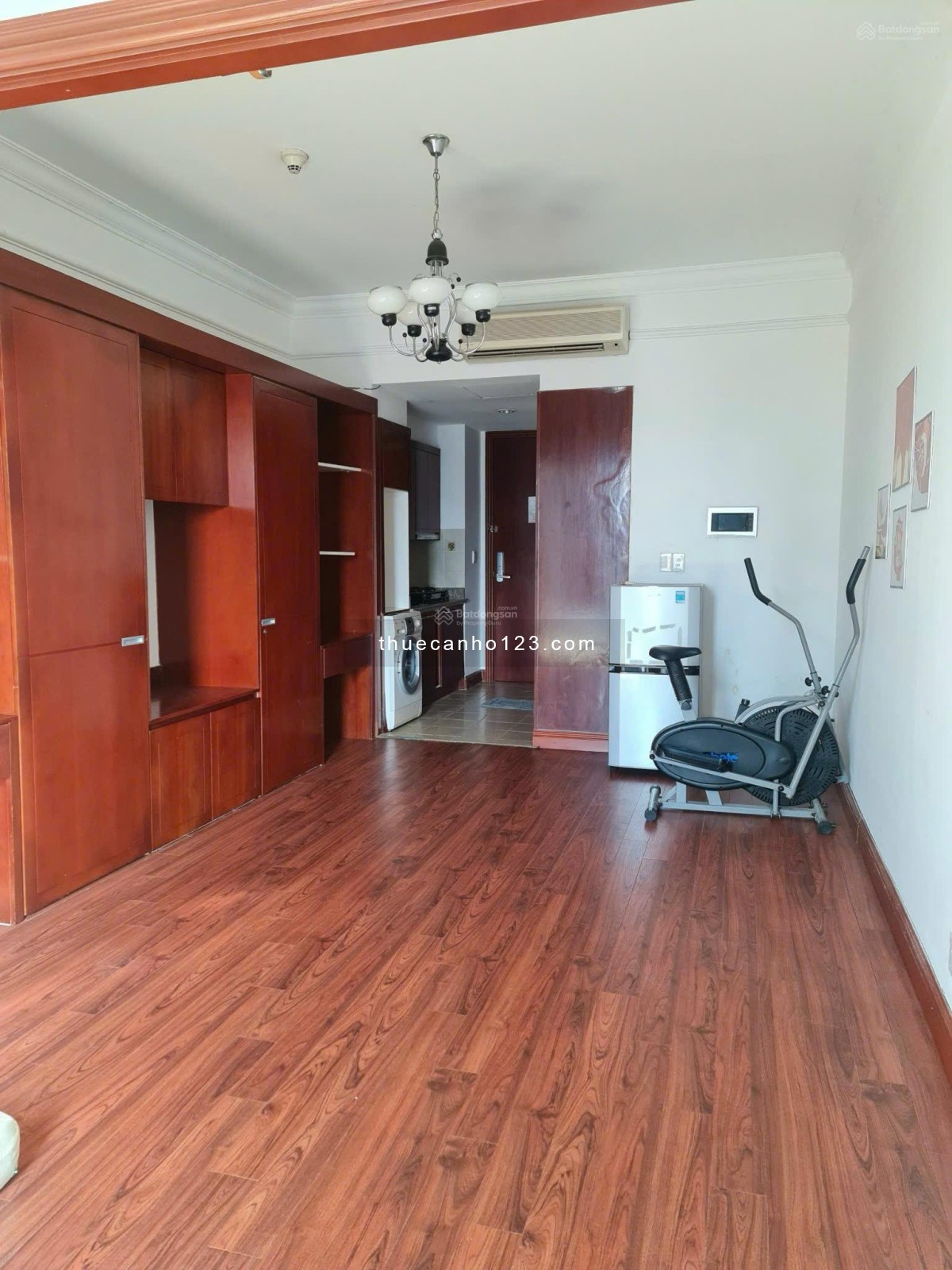 Cho thuê officetel The Manor, 10 triệu, 38m², không nội thất
