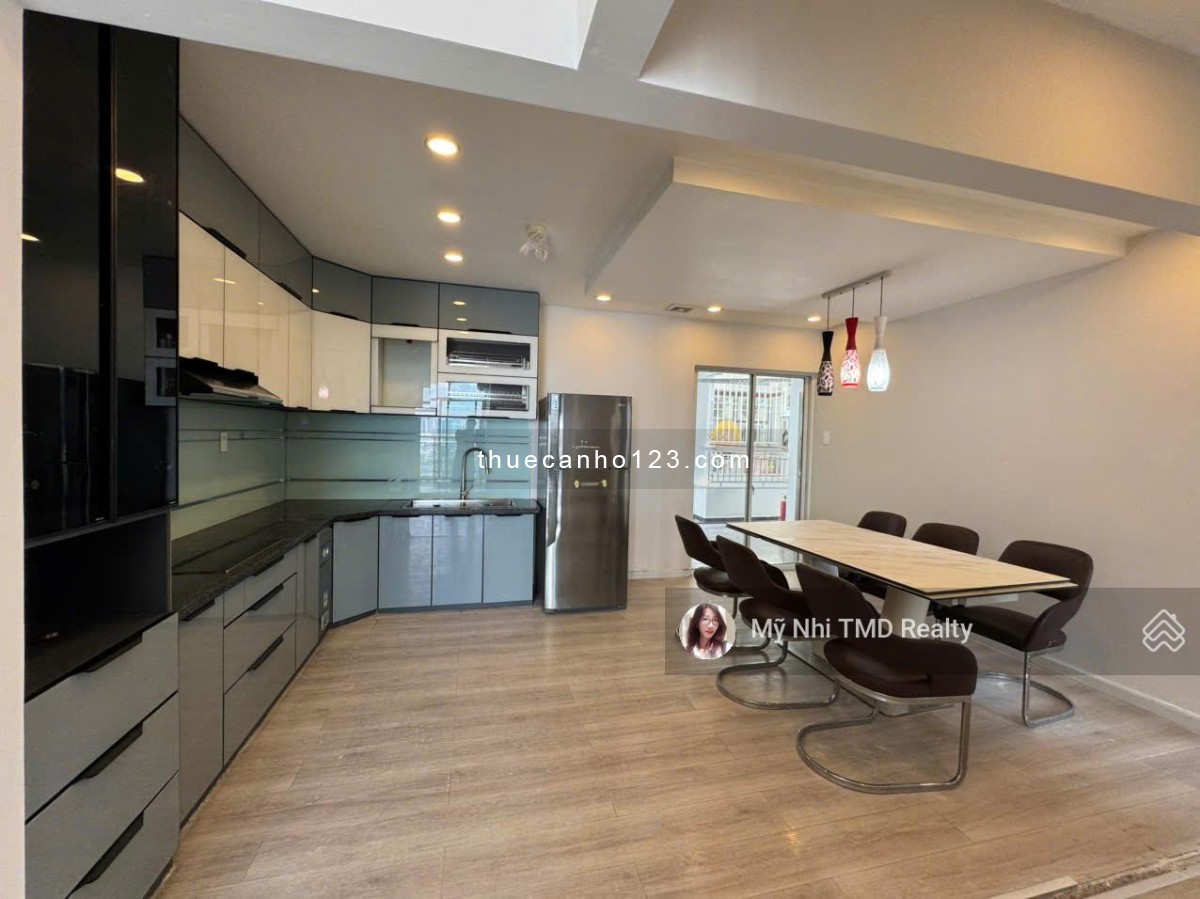 CHo thuê căn hộ 4PN 4WC diện tích rộng rãi - DT lớn 162m²