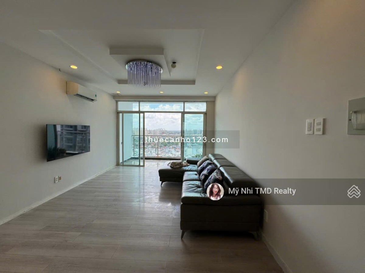 CHo thuê căn hộ 4PN 4WC diện tích rộng rãi - DT lớn 162m²