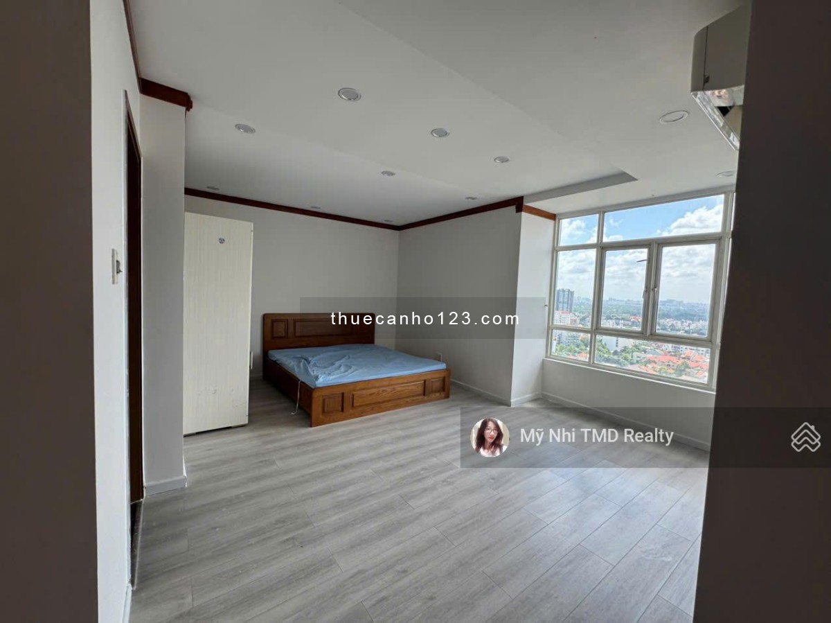 CHo thuê căn hộ 4PN 4WC diện tích rộng rãi - DT lớn 162m²