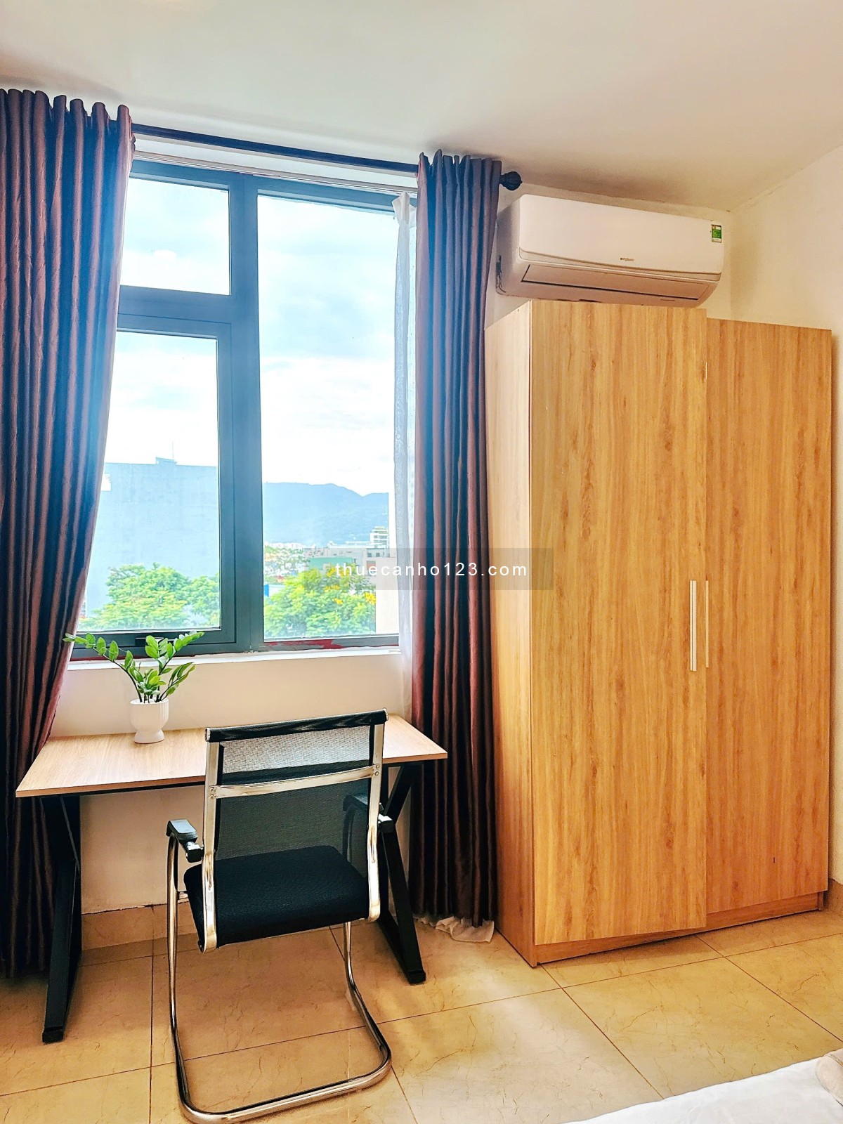 Studio tại Lô 14 Morrison Căn hộ mới đẹp, có ban công