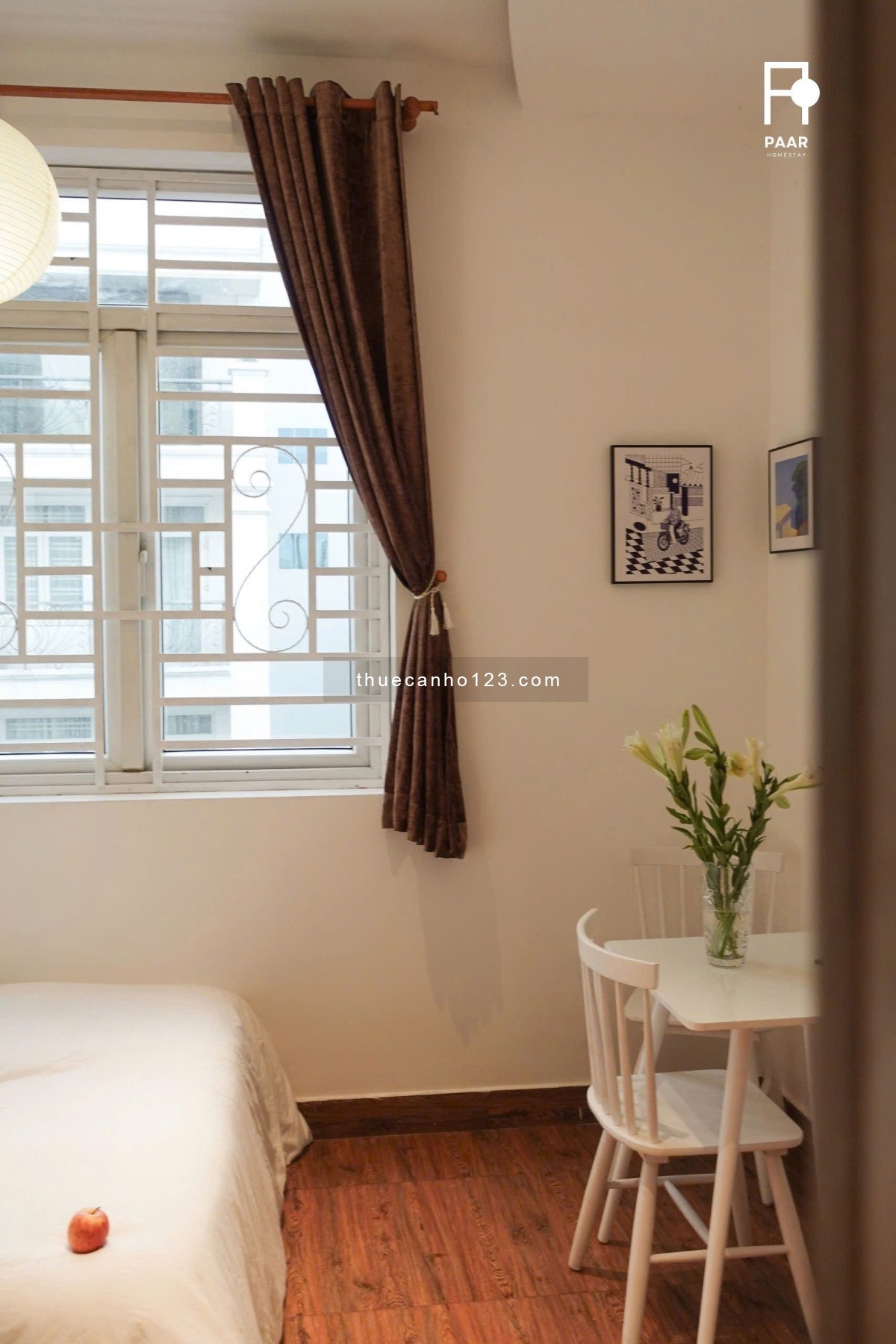 Căn hộ full nội thất, có cửa sổ lớn thoáng mát, ngay khu K300 Etown