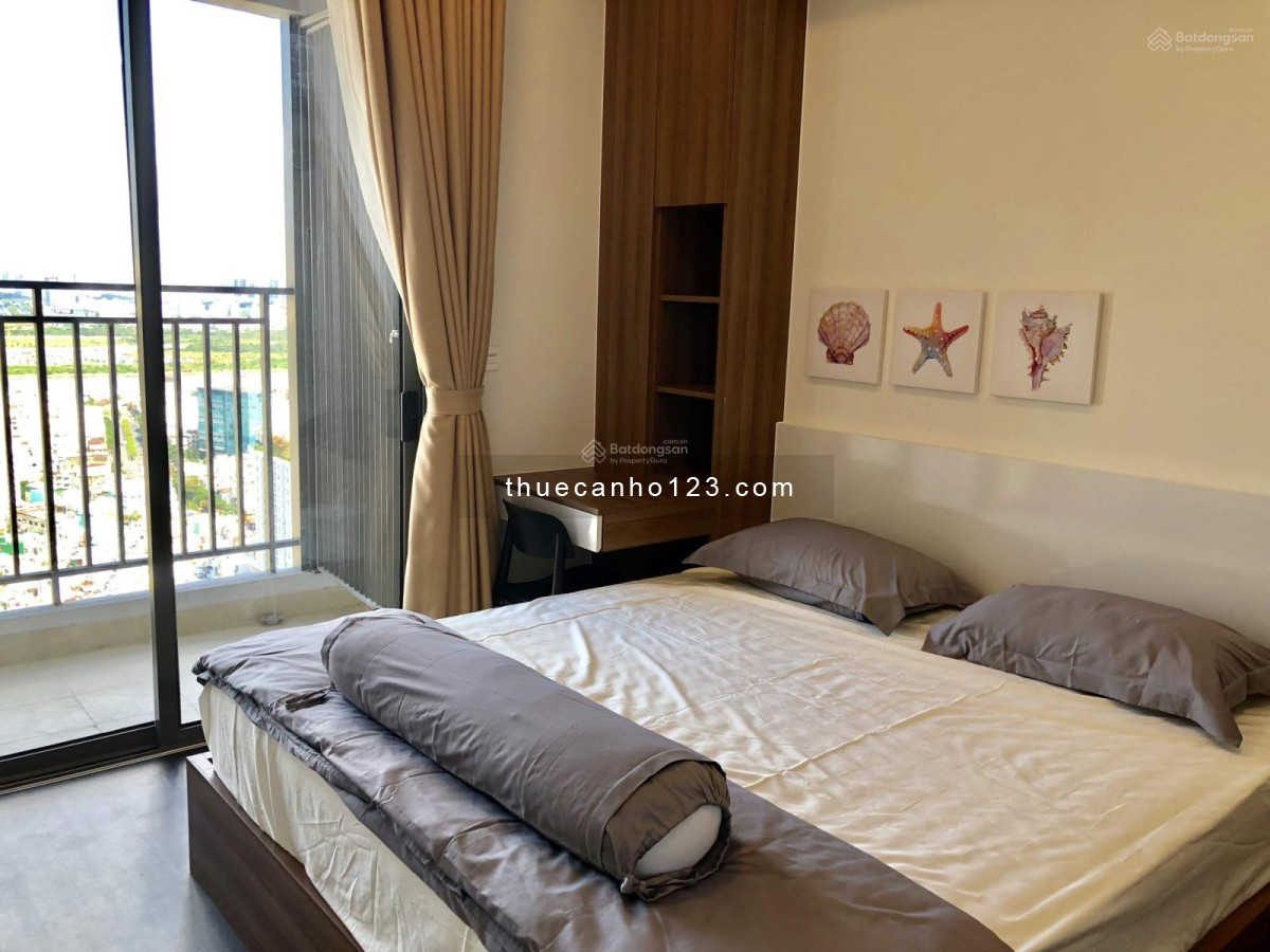 Cho thuê căn hộ 2PN tại River Gate Bến Vân Đồn Quận 4