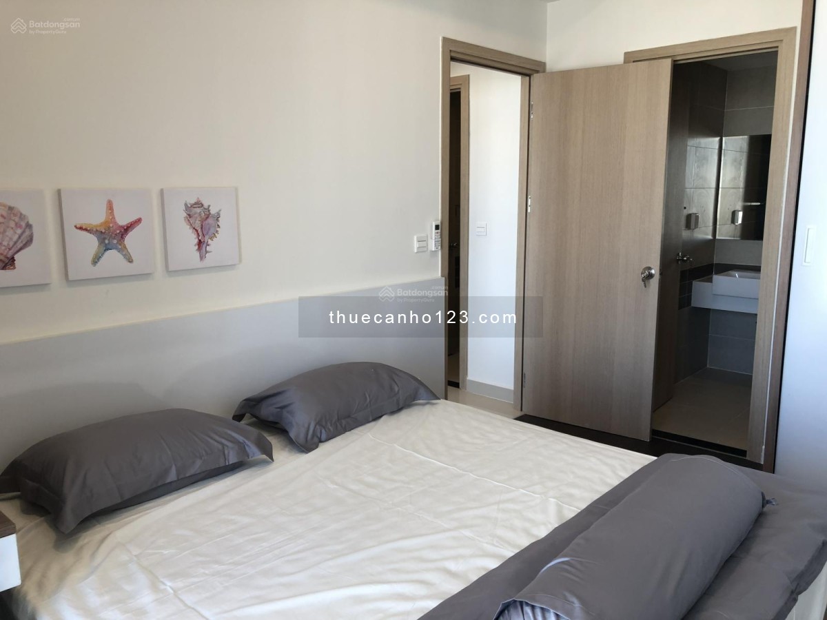 Cho thuê căn hộ 2PN tại River Gate Bến Vân Đồn Quận 4