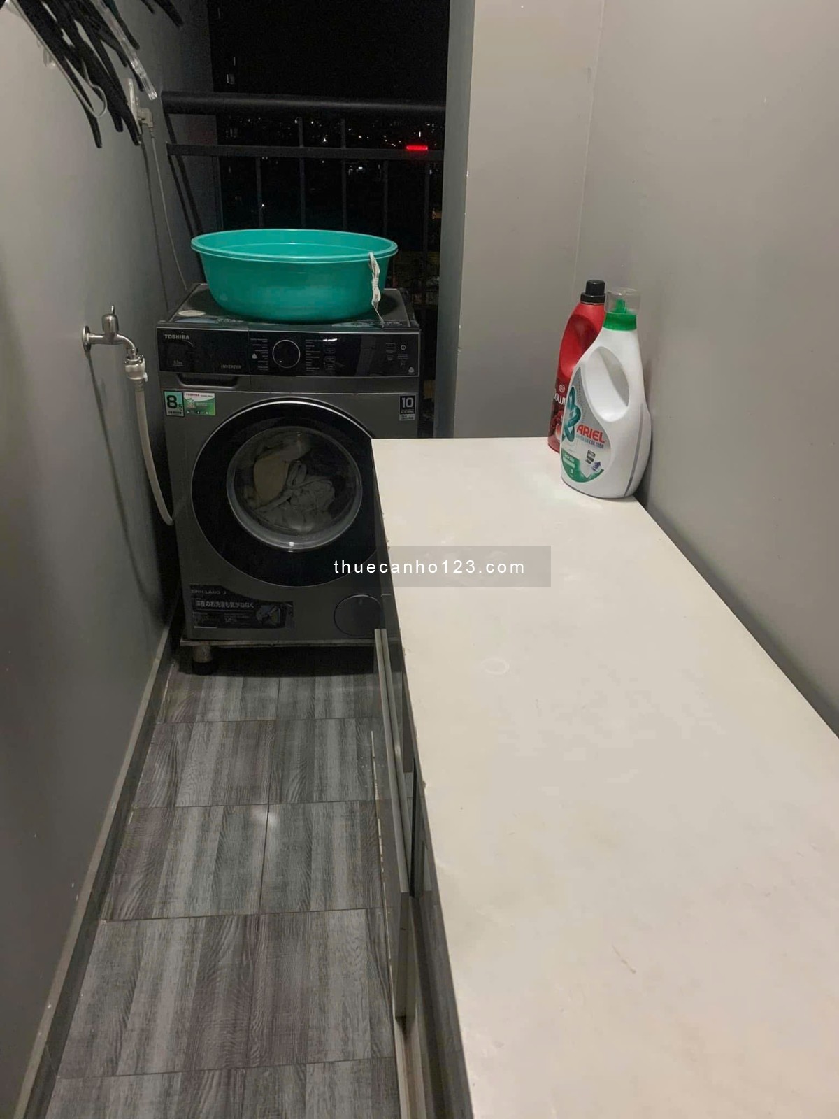 Chung cư Đặng Văn Ngữ, P13, PN: Căn góc 2p ngủ, Nhà sạch, 12tr5/th.