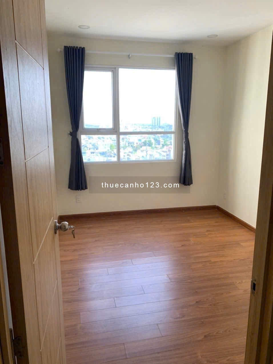 C/c Phú Thạnh, Nguyễn Sơn, TP: 110m2, 3p ngủ, 2wc, 10tr5/th