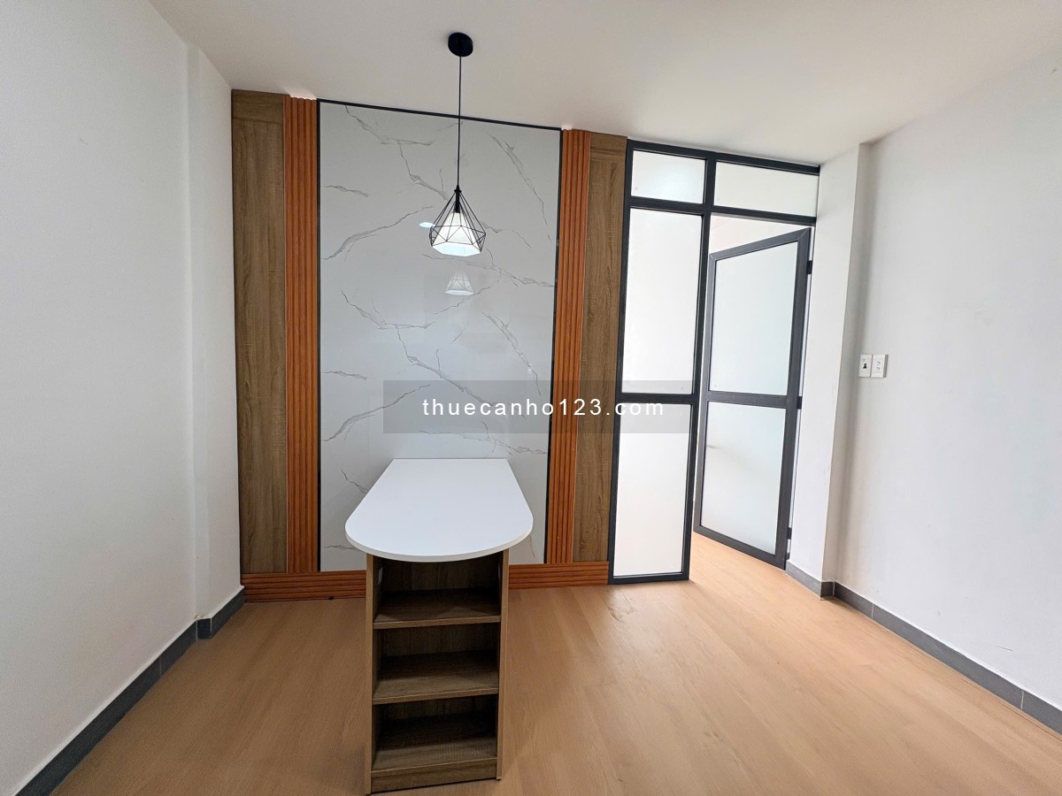 Cho thuê Căn hộ View Kính 1PN Máy giặt riêng Cửa sổ Thoáng Đào Duy Anh gần Sân bay tiện đi Q1, Q3