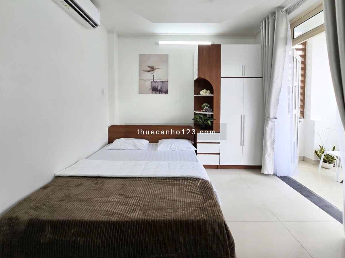 Cho thuê căn hộ 1PN tách bếp – ban công lớn – tại Quận 10, gần Đại học Kinh tế UEH, cầu vượt 3/2