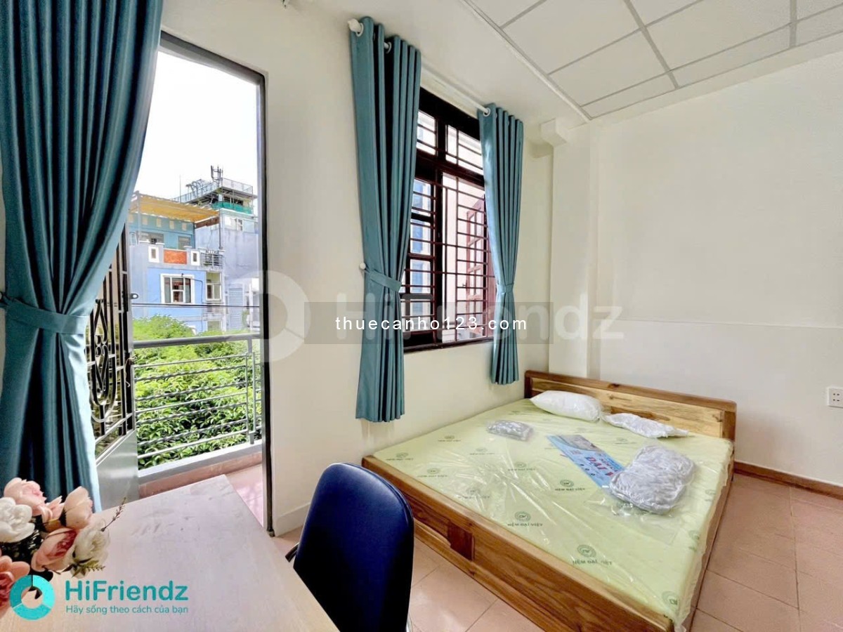 Cho thuê căn hộ ban công riêng – Full nội thất, ngay trung tâm Tân Bình