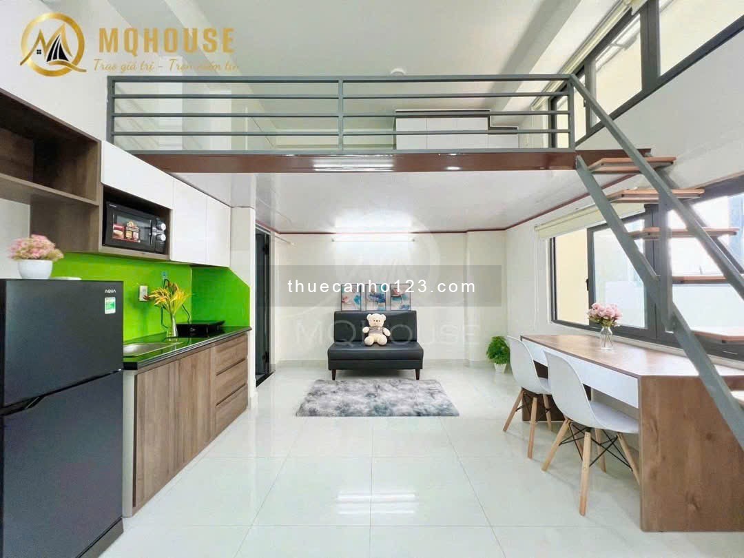 Căn hộ tách bếp có cửa sổ thoáng mát ngay Tân Bình.