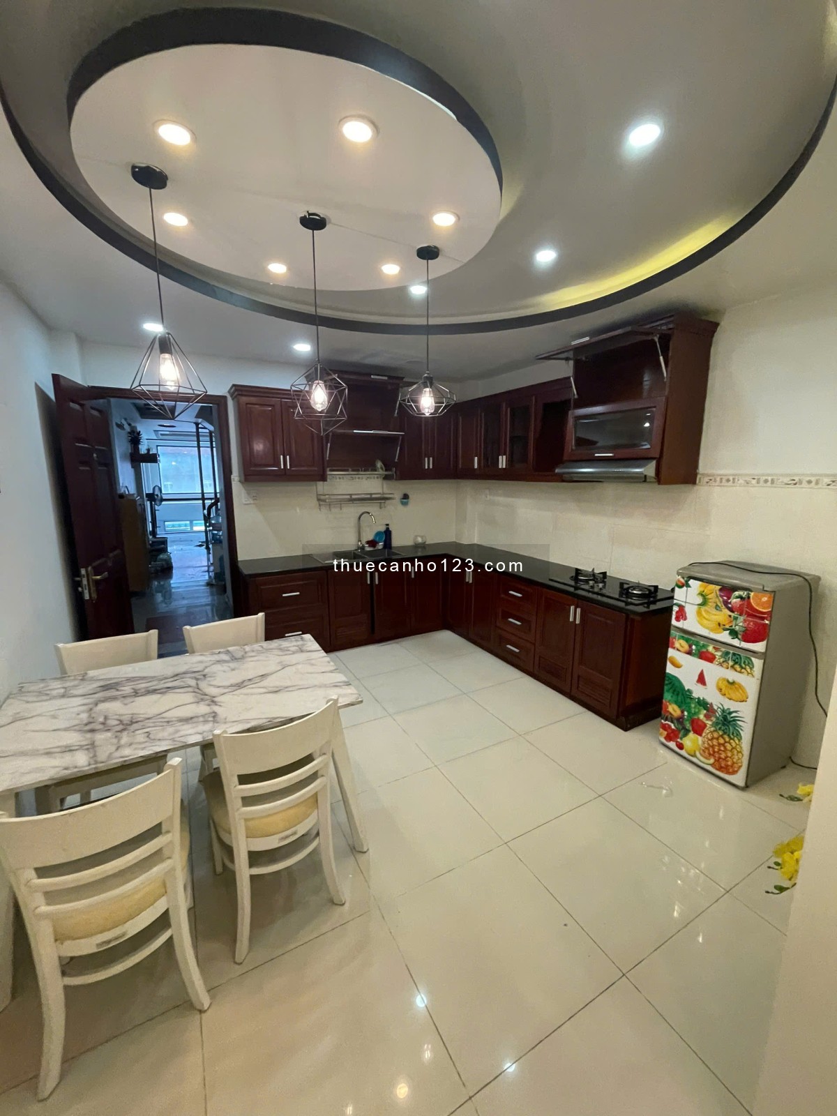 Cho thuê căn hộ trung tâm Quận 1 – Vòng xoay Cống Quỳnh, công viên 23/9 – Full nội thất, bếp rộng