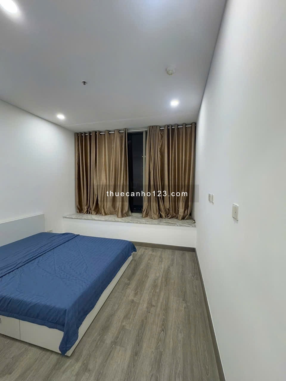 Chung cư Đặng Văn Ngữ, P10, PN: 74m2, 2p ngủ, NT, nhà mới, 12tr/th