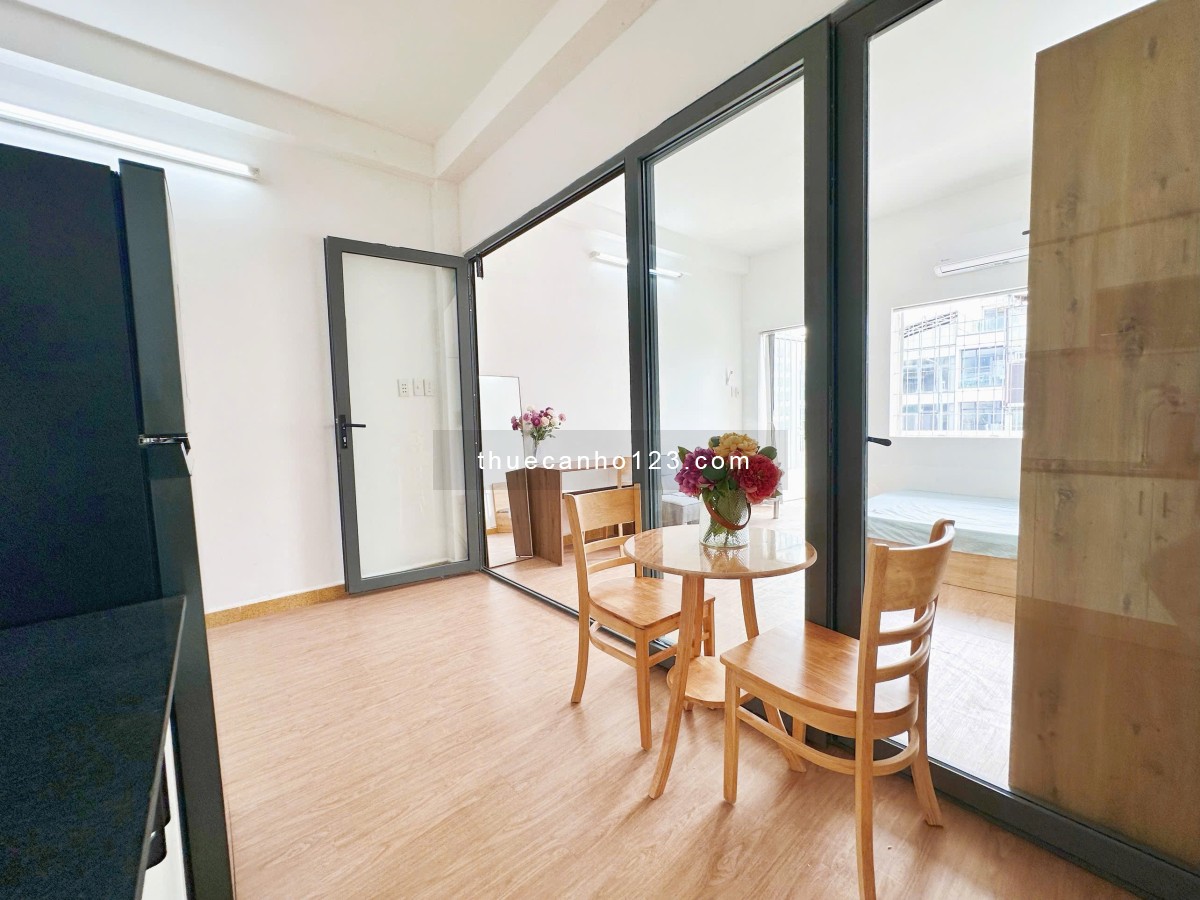 Cho thuê căn hộ 1PN tách bếp – Full nội thất – Quận 3 gần vòng xoay Ngã Sáu Phù Đổng, CV Tao Đàn