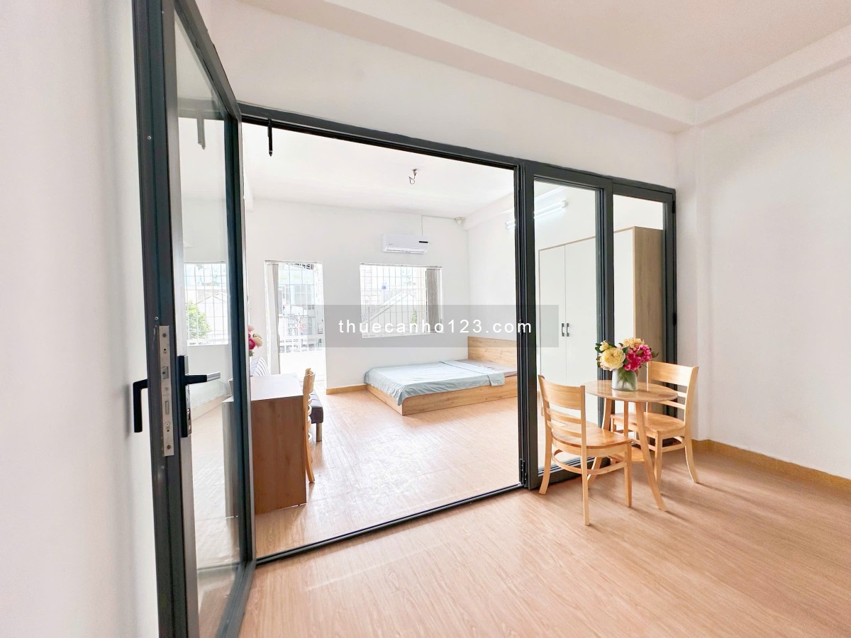 Cho thuê căn hộ 1PN tách bếp – Full nội thất – Quận 3 gần vòng xoay Ngã Sáu Phù Đổng, CV Tao Đàn
