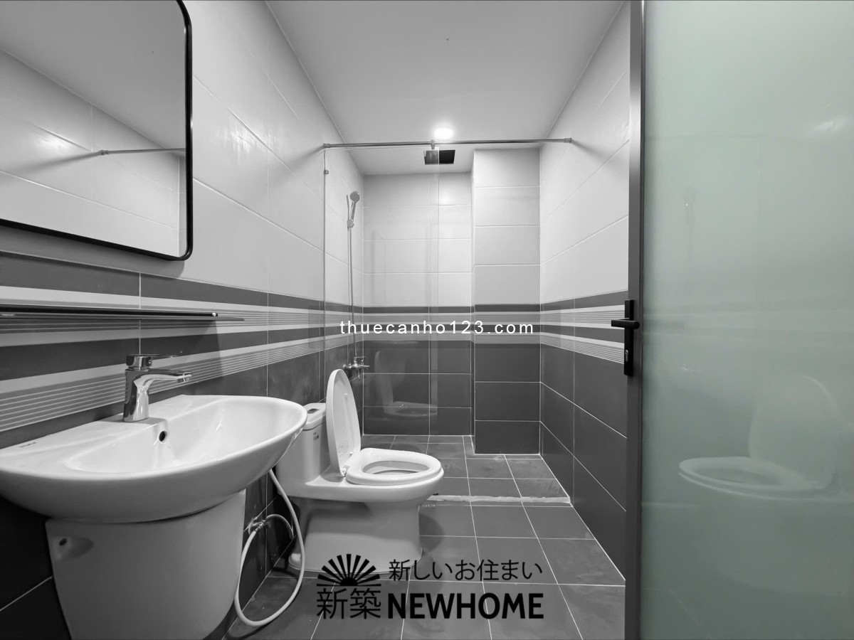 Căn hộ full nội thất 35m2 có ban công ngay giữa trung tâm Tân Bình nhận dài hạn và ngắn hạn