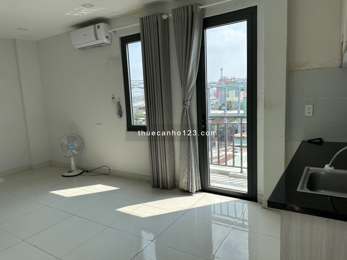 Cho thuê CHDV có ban công Khu Tanimex - 215Tô Ký - từ 3,85 tr/th ( gần ĐH Huflit, PM Quang Trung )