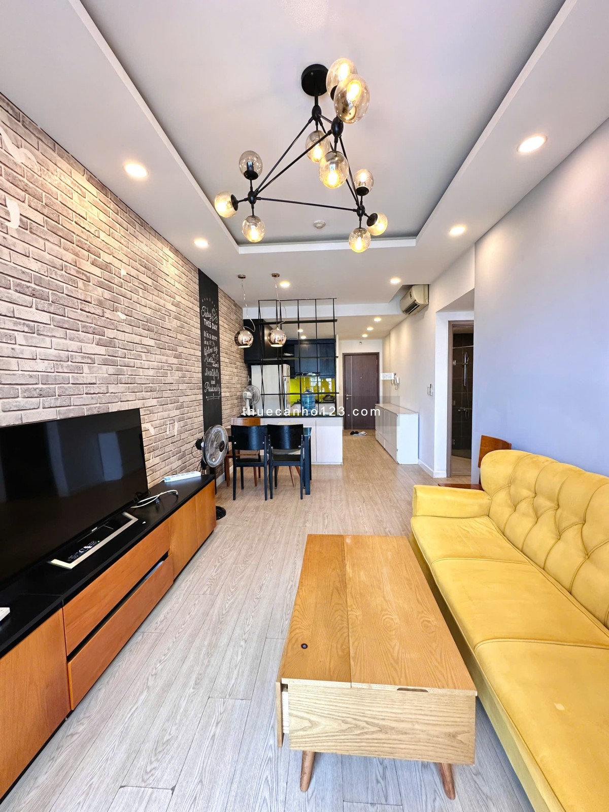 Cho thuê căn hộ Lexington đường Mai Chí Thọ Q2, 2PN, nhà đẹp giá rẻ 15tr/th