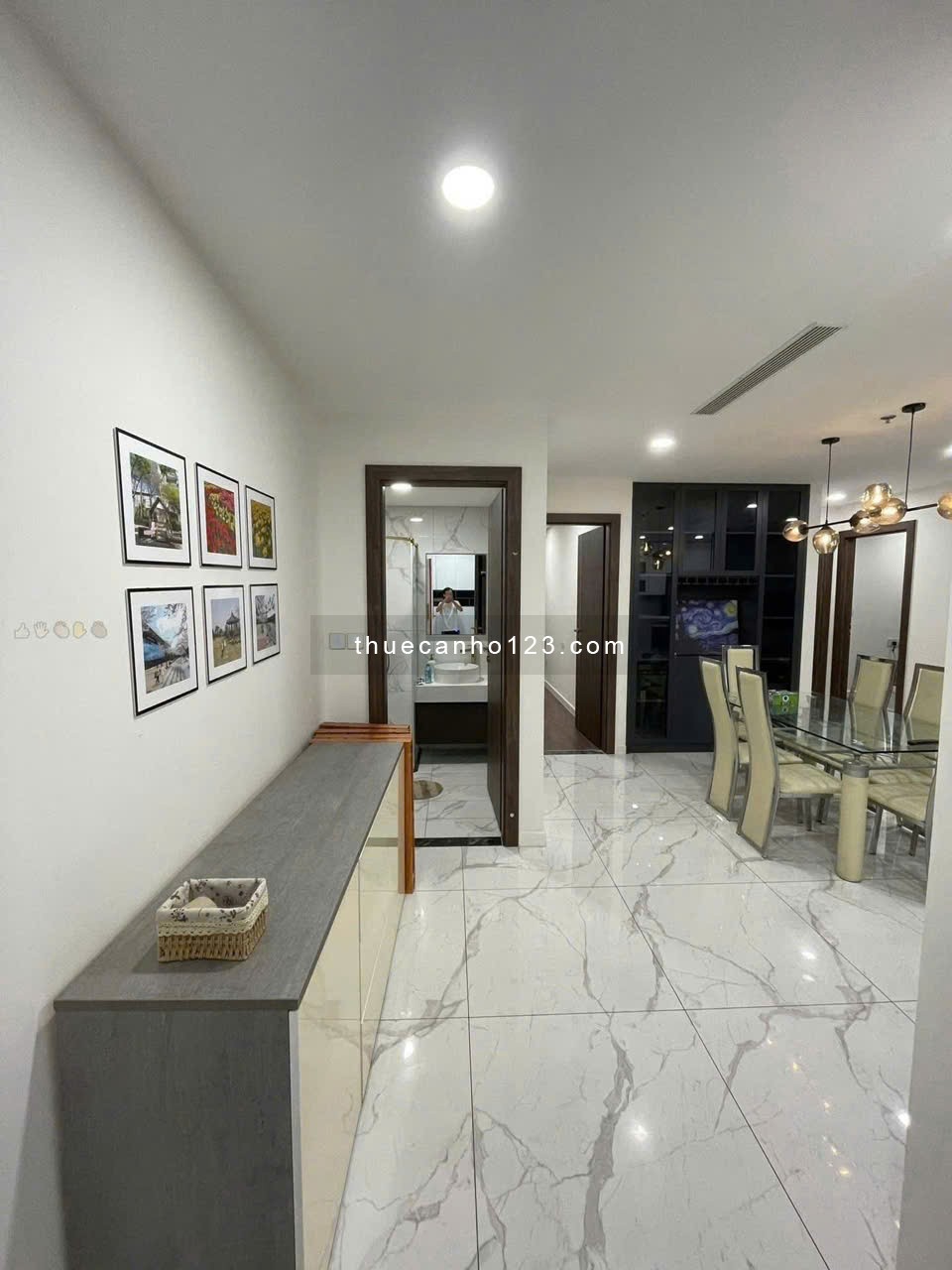 Chung cư Kingston, Hoàng Văn Thụ, PN: 145m2, 3p ngủ, full nội thất, giá 22 triệu