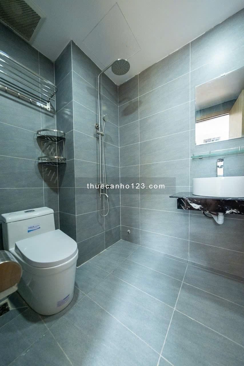 Cho thuê căn hộ cửa sổ lớn thoáng mát gần Nhà thờ Đức Bà, quận Phú Nhuận có thể ở luôn