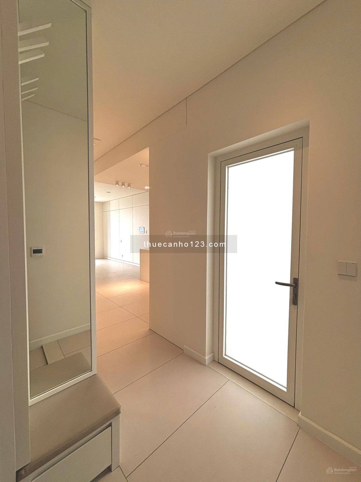 Cho thuê căn hộ Zeit River Thủ Thiêm view sông cực đẹp.