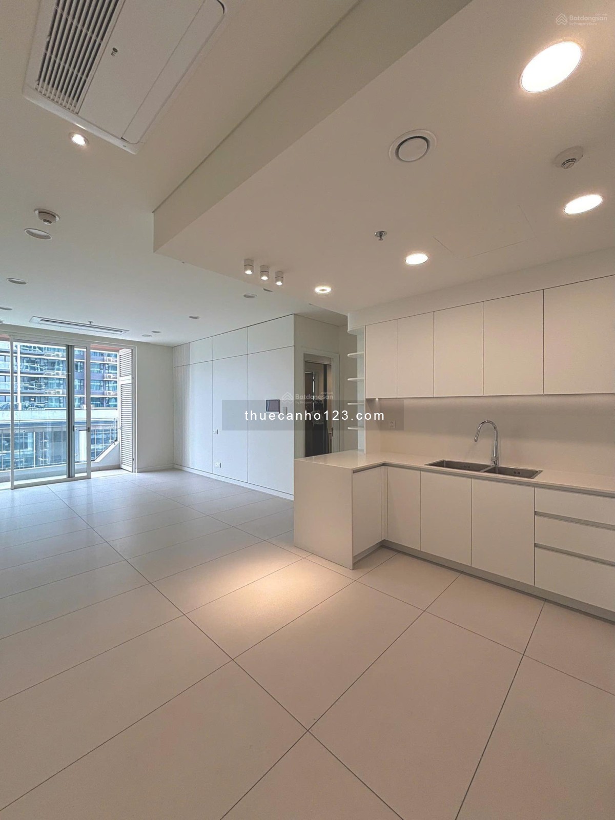 Cho thuê căn hộ Zeit River Thủ Thiêm view sông cực đẹp.