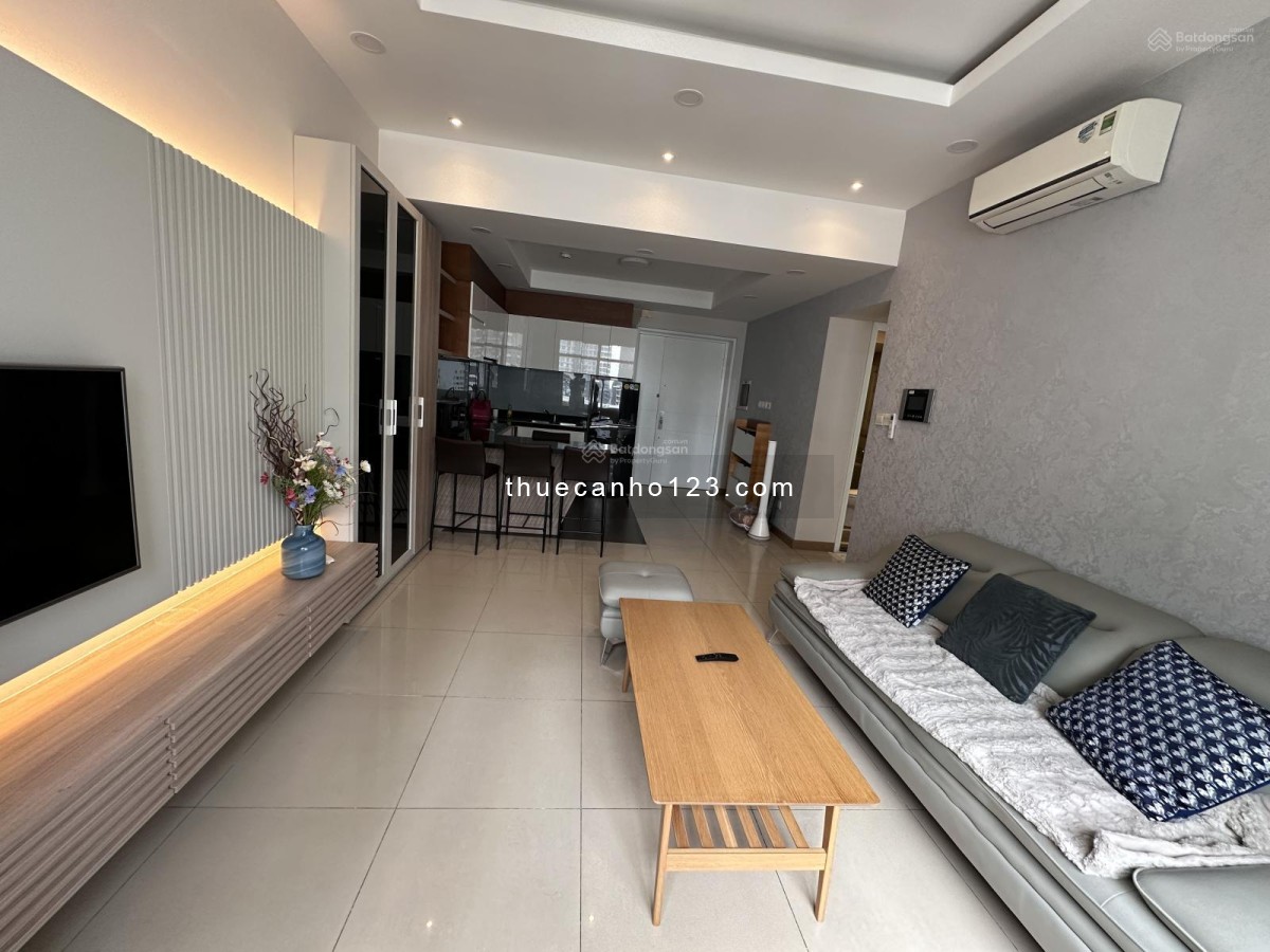 Cho thuê căn hộ 2PN Saigon Pearl, Bình Thạnh.